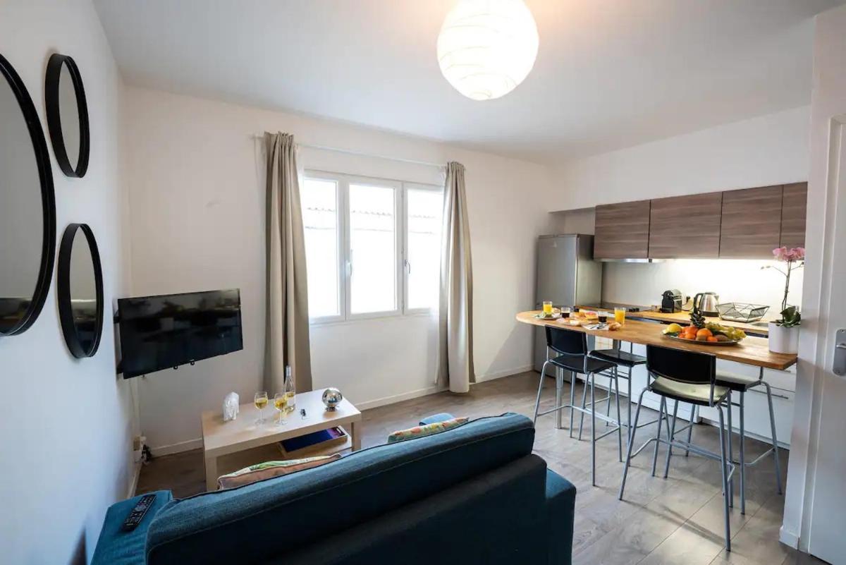 Appartement Centre Village, Clim Et Parking Gratuit Aigues-Mortes Eksteriør bilde