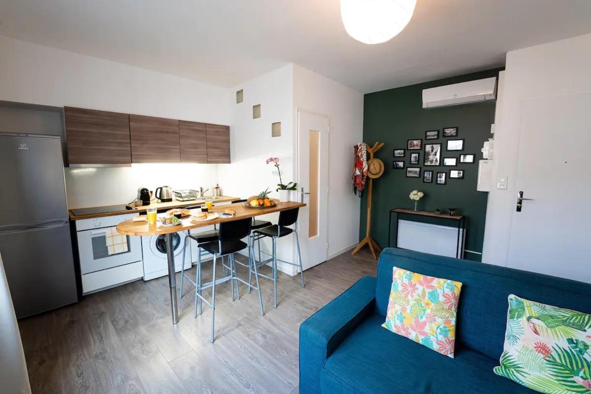 Appartement Centre Village, Clim Et Parking Gratuit Aigues-Mortes Eksteriør bilde